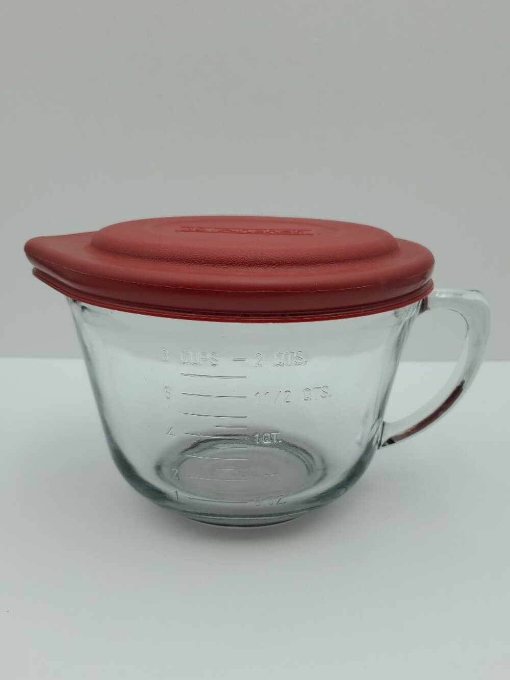 Anchor Hocking 2 Qt Glass Batter Bowl 8 Cup Mixing Bowl with Handle Spout Lid